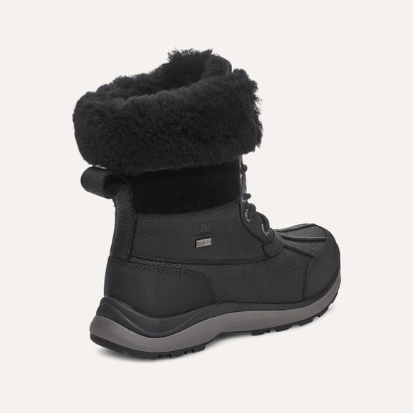 [NEW/BNIB] UGG Women's Adironack III Winter Waterproof Insulation Boots US7 EU38 - Picture 2 of 15